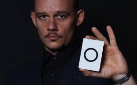 Hire Magician in Hampshire, Instant Prices & Availability