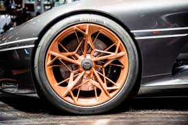 The Genesis Essentia Concept Is An All Electric Gt Car With A Striking Exterior That Puts An Emphasis On Classic Sports Mitsubishi Redesign Classic Sports Cars
