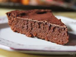 Gateau Fondant Au Chocolat Et Aux Noix Gateau Chocolat Gateau Chocolat Fondant Chocolat