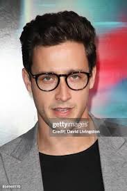 131 Mikhail Varshavski Photos & High Res Pictures