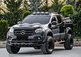 Https I Pinimg Com Originals E5 50 1e E5501e97c90e036d198d1cbd4cd8d436 Jpg In 2021 Mercedes 4x4 Dream Cars Mercedes Mercedes Truck