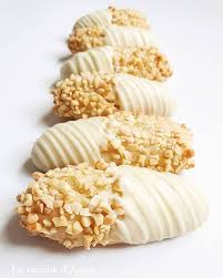 La Cuisine D Assia Sur Instagram Hlilet Recette De Delices Dorient Prise Dans Le Magasine Gazellemag Officiel Des Sab Food Food And Drink Pastry Desserts