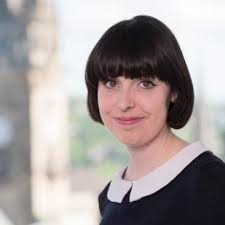 Last week I graduated from the University of Liverpool with a First Class  MEng in Civil Engineering with a Year in Industry, and was honoured to  receive the university's IStructE Prize! 🎓