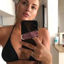 Her birthday, what she did before fame, her family life, fun trivia facts, popularity she first began posting pictures to her instagram in october of 2013. 61 Idees De Kelly V Agathe Auproux Celebrites Djette