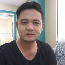 Edwin Gozum's Instagram, Twitter & Facebook