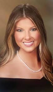 Elizabeth Steckler's Instagram, Twitter & Facebook