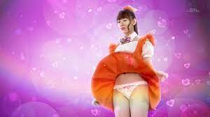 AKB48 小嶋陽菜こじはる セクシー スカートめくり パンチラ パンティー 太もも ドラマ「メグたんって魔法が使えるの？」 キャプチャー 壁紙サイズ  高画質 エロかわいい画像1アイドルおかず画像掲示板Eカップスマホ版