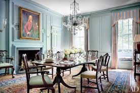 A good rule of thumb for dining room chandeliers is to hang them so that the bottom of the chandelier will hang 30 inches to 36 inches above the table. Decorating Ideas Crystal Chandeliers Architectural Digest