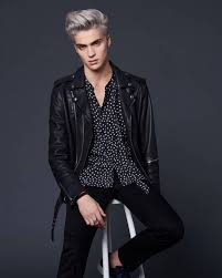 No beard day) die herren der schöpfung eigentlich. Mannerfrisuren Menschen Im Salon