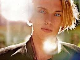 Aria W. (ariawebbwriter)