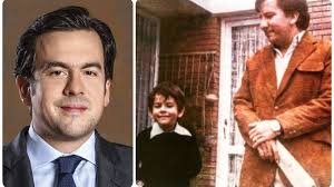 Unter präsident belisario betancur diente er als justizminister und wurde auf geheiß von pablo escobar ermordet. Murio Solo Sabiendo Que Lo Iban A Matar Rodrigo Lara Habla Del Asesinato De Su Padre Por Orden De Pablo Escobar