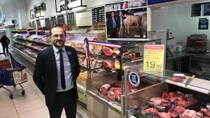 Toute l'équipe de nicolas loiret vous accueille toute la semaine dans votre magasin carrefour market. Flers En Escrebieux Un Nouveau Directeur A L Hypermarche Carrefour