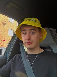 Cian Carter's Instagram, Twitter & Facebook