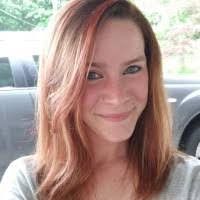 Leanne Perry's Instagram, Twitter & Facebook