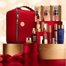 Maybe you would like to learn more about one of these? 229 Fur Estee Lauder 2018 Advent Calendar Estee Lauder Hot Zuruck Ins Lager Extrabux
