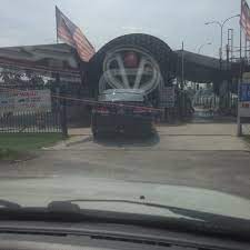 Pertamanya aku tak tahu kalau itu adalah mbak dewi. Cyclone Wash Pusat Cuci Kereta Automatik Kepala Batas Pulau Pinang