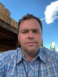 Christopher Catron's Instagram, Twitter & Facebook