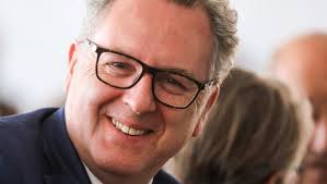 Elu dès le 1er tour, Richard Ferrand désigné candidat LREM à la présidence  de l'Assemblée nationale