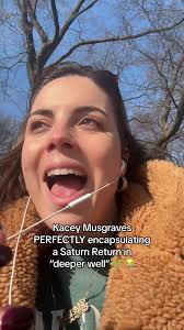 Kacey Musgraves Daturn