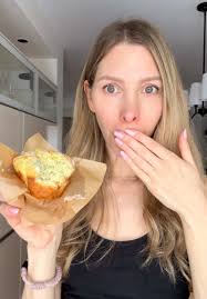 Healthy Lemon Poppy Seed Muffins 🍋✨ Welcome back to eisode 37 of Healthy  Easy Recipes! Today we’re baking up a batch of these light and citrusy  muffins that are perfect for breakfast or an afternoon ...