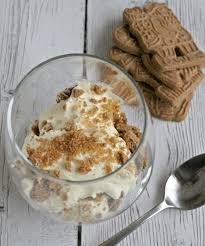 This Speculoos Tiramisu Pudding Is A Light And Airy Quick And Easy No Bake Dessert Of Crush Best Christmas Desserts Christmas Recipes Easy Quick Easy Desserts