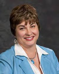 Complete Intersections: A Guide to Reconstructing Intersections and  Interchanges for Bicyclists and Pedestrians