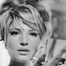 Monica vitti monica vitti (born 3 november 1931 in rome) is an italian actress noted for her frosty expressiveness and starring roles in films by michelangelo antonioni. Monica Vitti Mncvtt Twitter