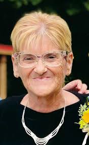 Laura Shuster's Instagram, Twitter & Facebook