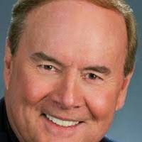 Daryl Cummings's Instagram, Twitter & Facebook