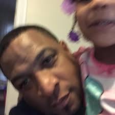 Randy Castleberry's Instagram, Twitter & Facebook