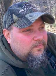 Michael Grayson Farnsworth Jr., 39