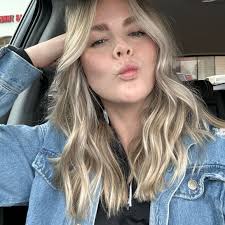 Zabreena Sauceda and Adrian Warren's Wedding Website