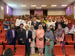 Pada kunjungan kali ini mahasiswa fakulti ekonomi dan muamalat (fem) usim didampingi oleh prof dato' dr. Fem Usim