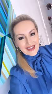 And it’s off to talk news with @erin_molan