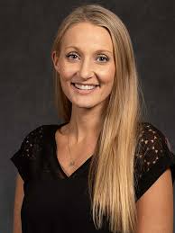 Courtney Doty's Instagram, Twitter & Facebook