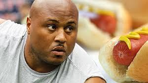 Late For Work 11/30: Heckling Ravens Fan Feeds Casey Hampton Pregame Hot Dog