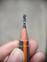 I love to show you my beautiful miniature purchases at the Dollhouse Fair  in Houten to yesterday 🩷 It was very busy so I couldn't visit all the  stands I had in