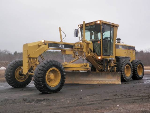 Image result for gambar MOTOR GRADER"