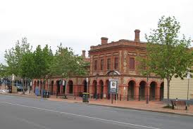The Port Adelaide Visitor Centre Complex Formerly The Port Adelaide Police Station Courthouse And Custom House The Custom Homes South Australia House Styles