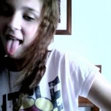 Karly Rowe (@KarlyRowe88)