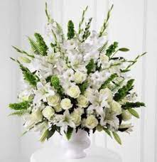 We work with local florists and flower shops to offer same day delivery. Funeral Flowers From The Rosebud Flowers Gifts Your Local Beech Grove In