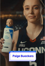 Paige Bueckers Bottle Head
