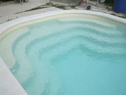 Piscine Beige Eau Vert Lagon