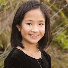 Jennifer Wen's Instagram, Twitter & Facebook