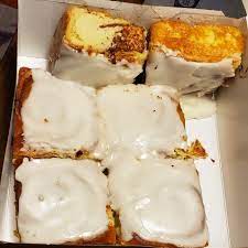 So I Went To Panera And Got Some Sweet Treats And This Is How The Lady Put My Cinnamon Rolls In The Box I Guess There Is A One Sweet Treats