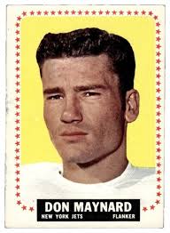 DON HASSELBECK 1983 TOPPS AUTOGRAPHED SIGNED AUTO FOOTBALL CARD 331  PATRIOTS