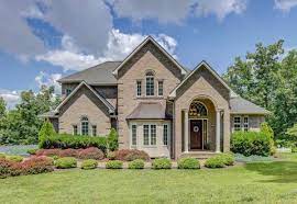 Commercial house for rent with basement for indians in christiansburg, va are also listed at sulekha rentals. 2155 Lubna Dr Christiansburg Va 24073 87 Photos Mls 870946 Movoto