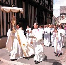 Fete Dieu Aussi Fete De St Sacrement Le 11 Juin 2020 Fete Du St Sacrement Fete Dieu Le Jeudi 11 Juin 2020