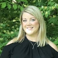 Abbey Baum's Instagram, Twitter & Facebook