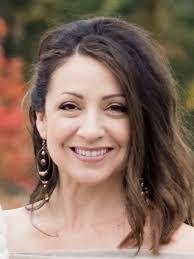 Janine Castro's Instagram, Twitter & Facebook